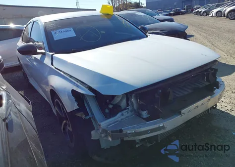 2022 Honda Accord Sport z USA, uszkodzony, nr VIN 1HGCV1F36NA004935